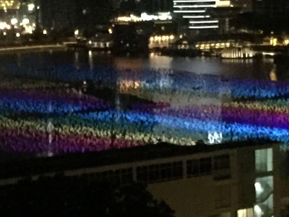Lichtspiele auf der Marina Hotel The Ritz-Carlton Millenia