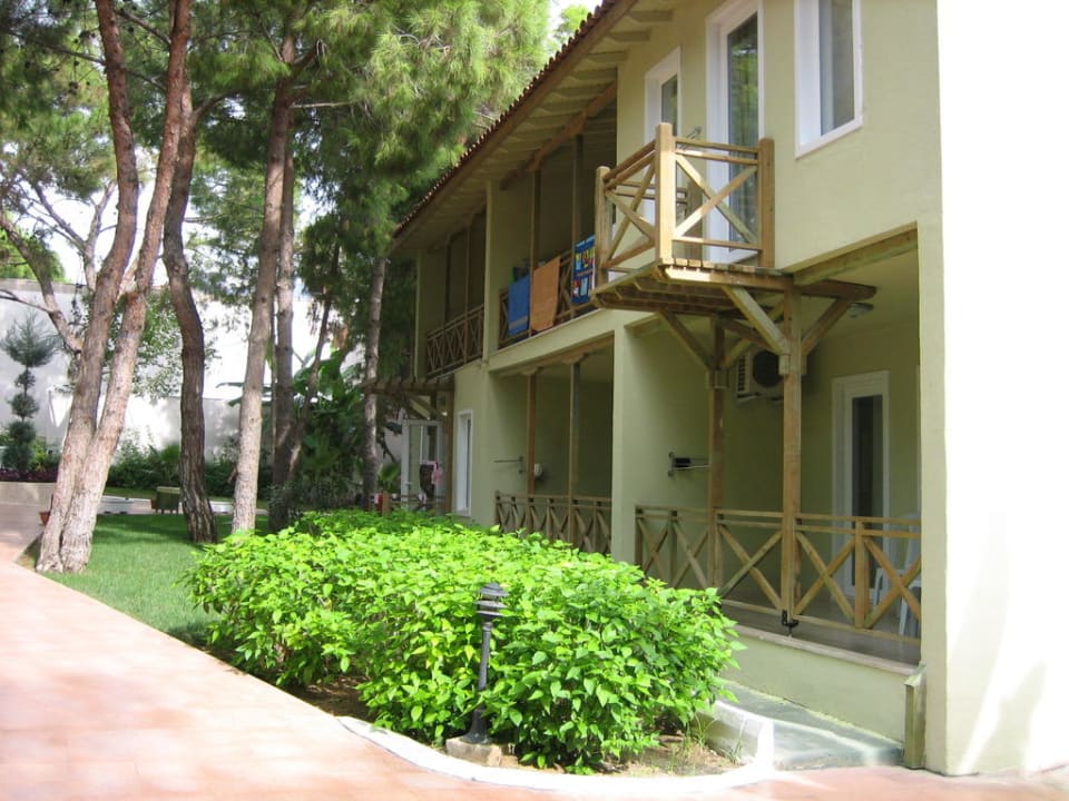 Gartenanlage und Zimmer Crystal Flora Pearl Collection