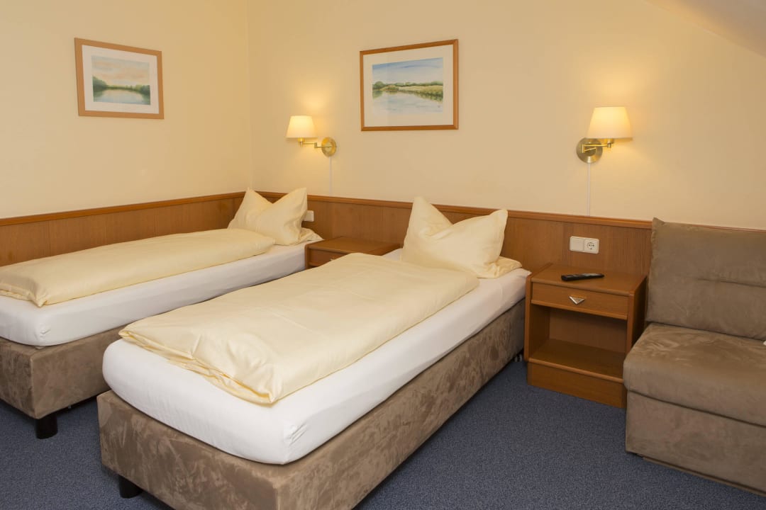 Zweibettzimmer Bett & Kök bi Petersen