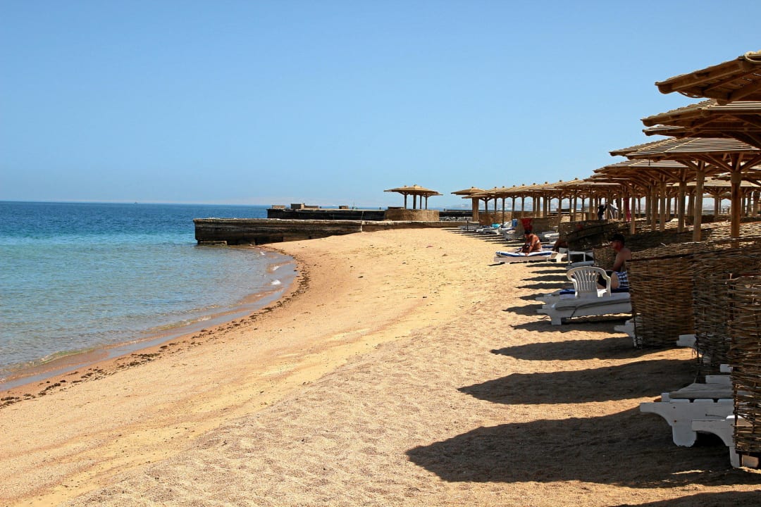 Leer in dieser Zeit, aber ein Traum Palm Beach Resort