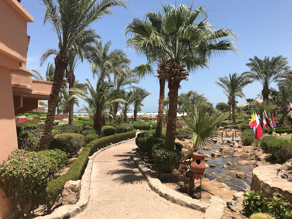 Gartenanlage Mövenpick Resort & Spa El Gouna