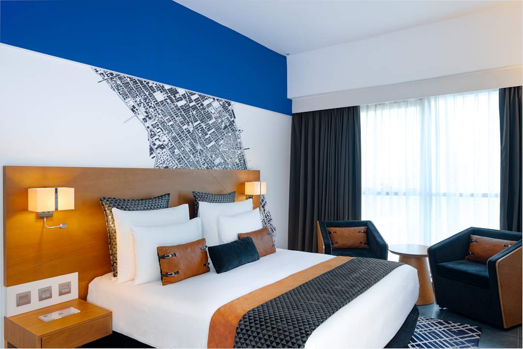 Zimmer Tryp by Wyndham Dubai