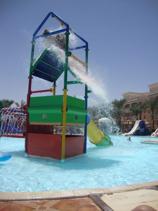 Eine der zahlreichen Wasserrutschen Pickalbatros Palace Resort