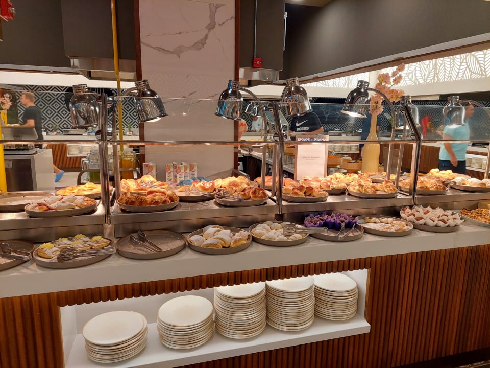 Gastro Jacaranda Luxury Resort