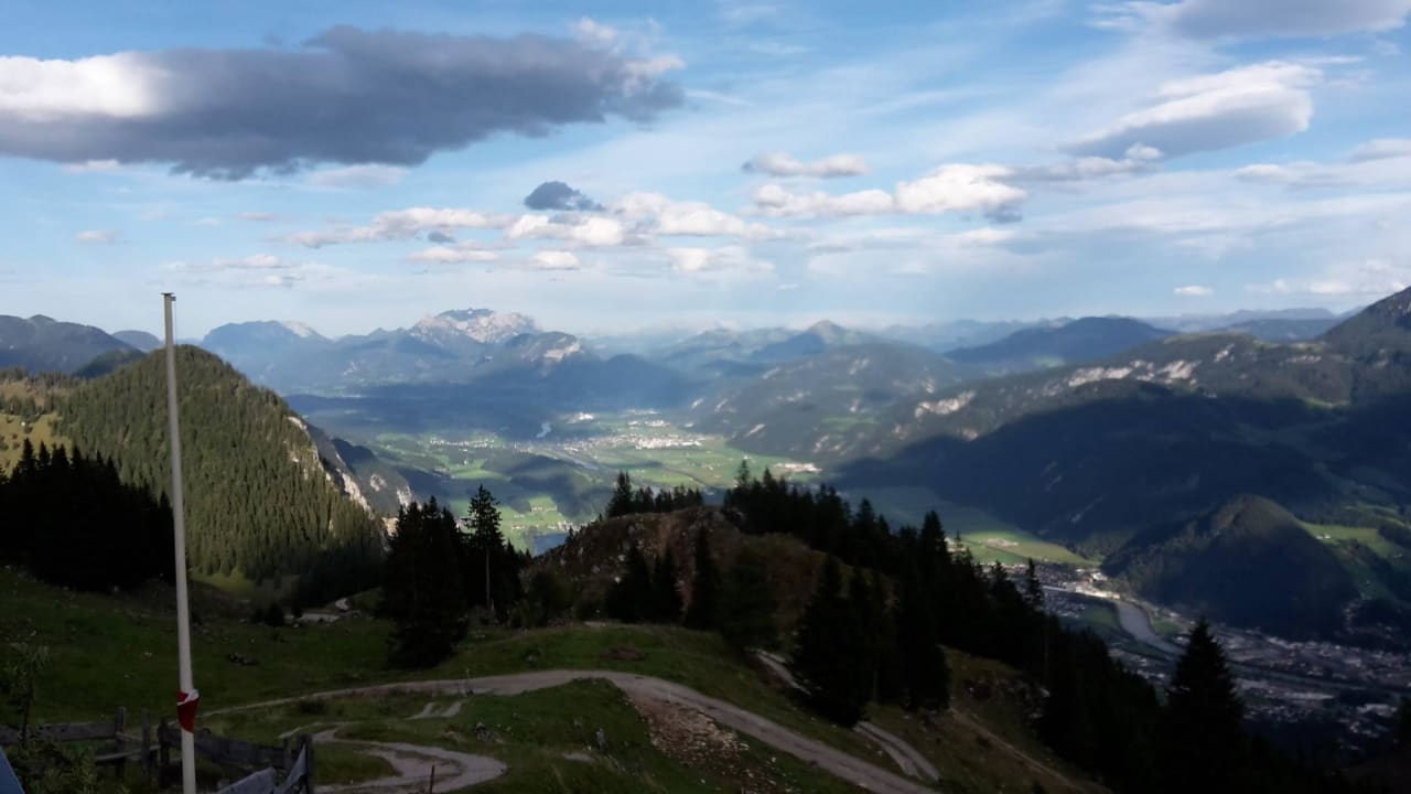 Aussicht von der Hüttenterrasse Bayreuther Hütte