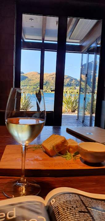 Gastro Hilton Queenstown Resort & Spa