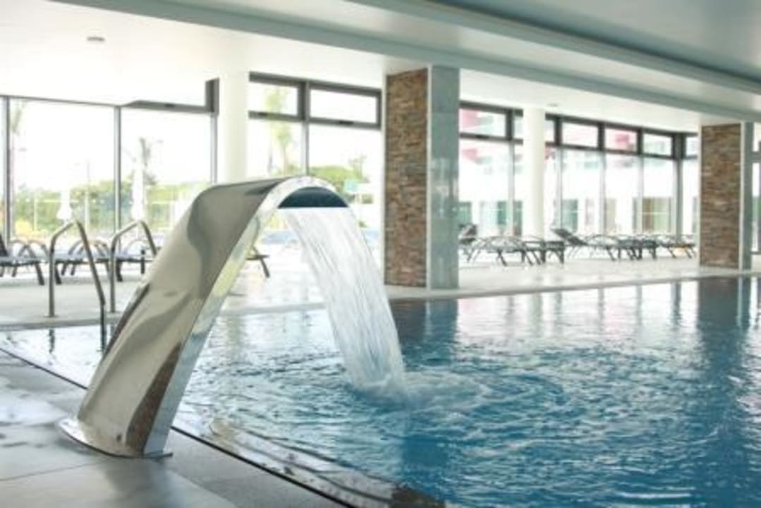 "Indoor Pool" Hotel Aquashow Park (Quarteira) • HolidayCheck (Algarve