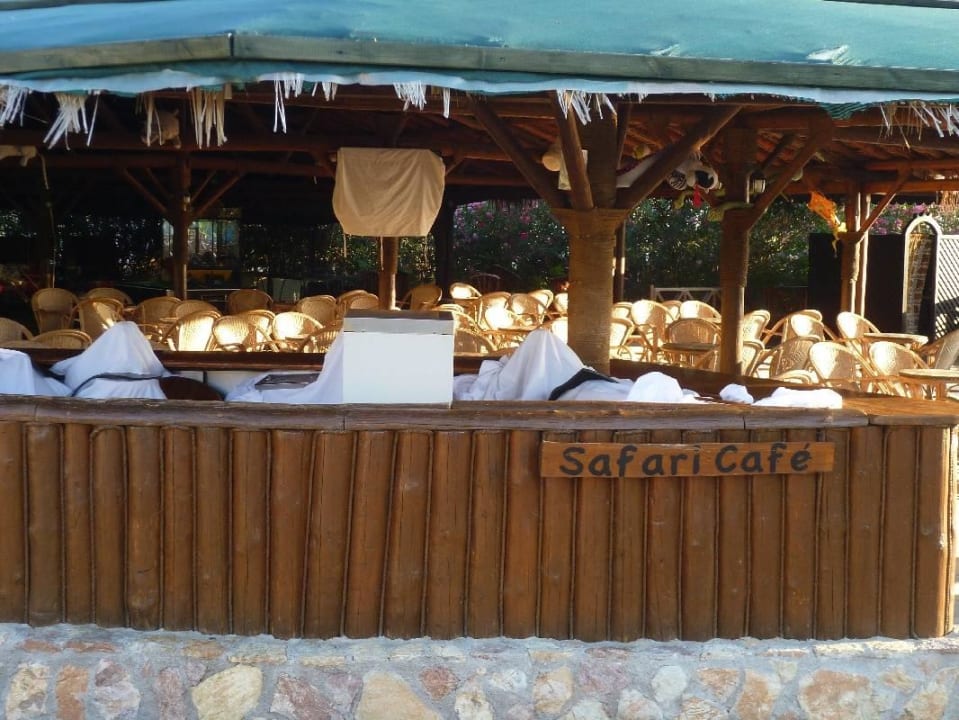Safaribar bzw. Cafe Hotel Kalithea Horizon Royal