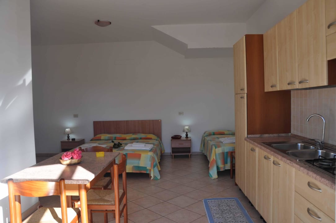 Interno Monolocale 2-3 posti letto Hotel Residence Rosy