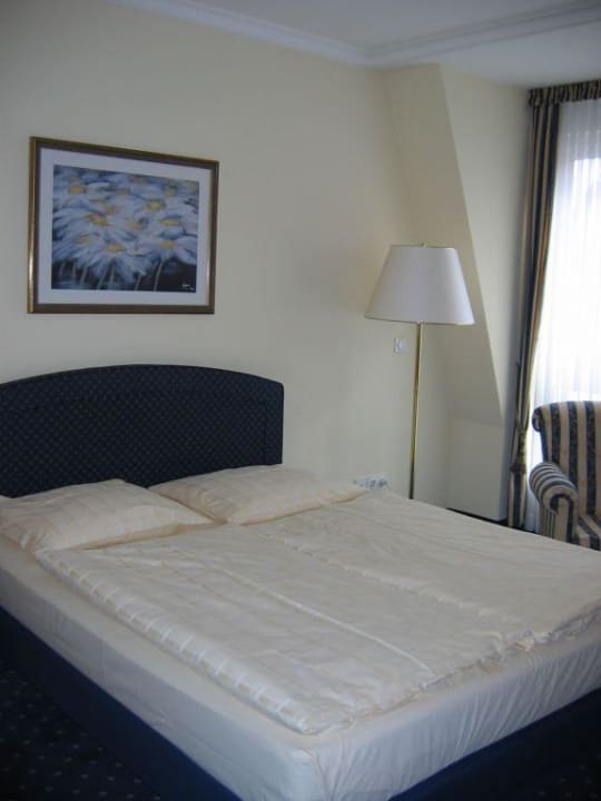 Standardzimmer  Victor's Residenz Hotel Leipzig