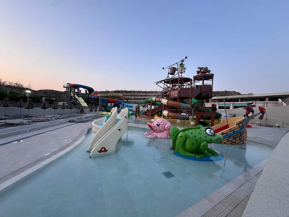 Pool Princess Andriana Resort & Spa