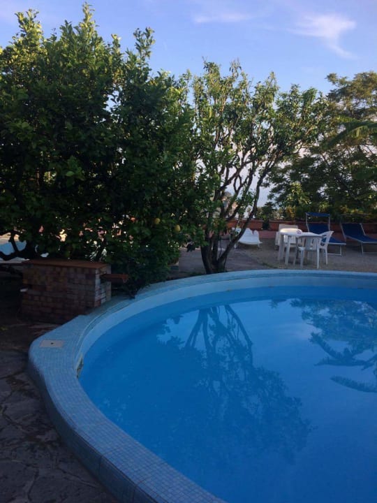 Pool Bel Tramonto SAS