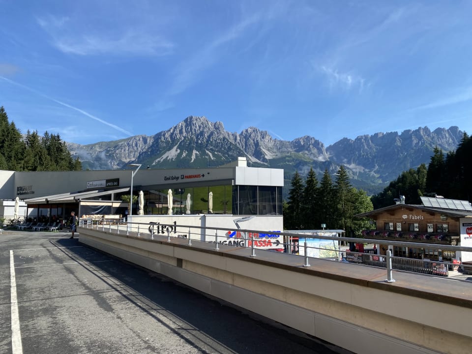 Ausblick Tirol Lodge