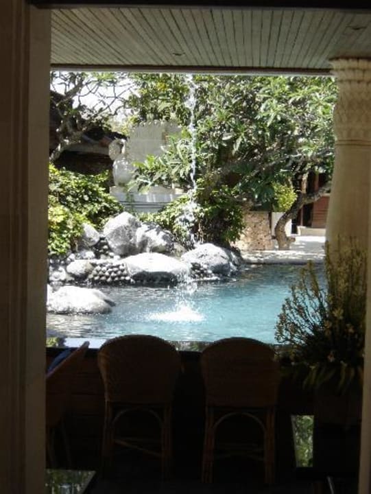 Pool Puri Santrian Puri Santrian