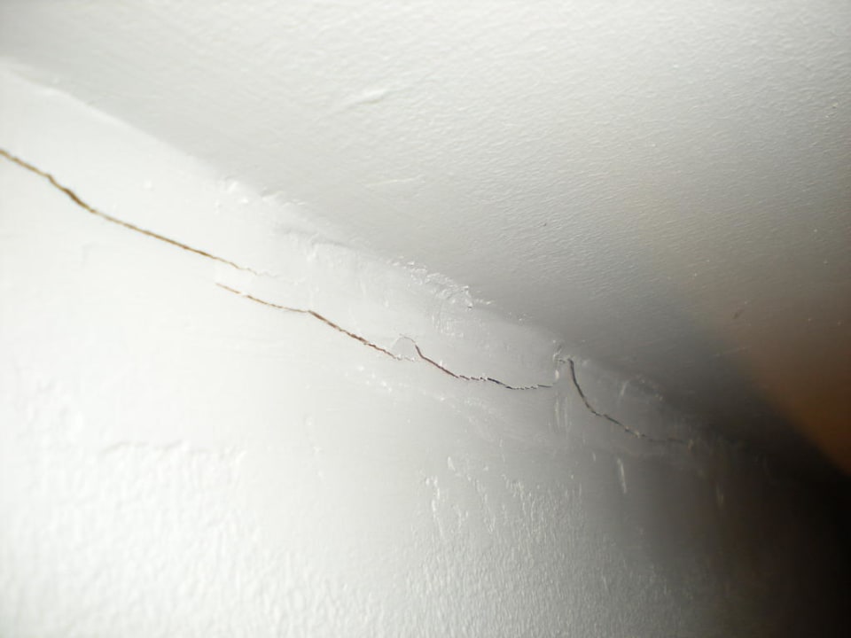 Zimmerdecke Hotel The Racha