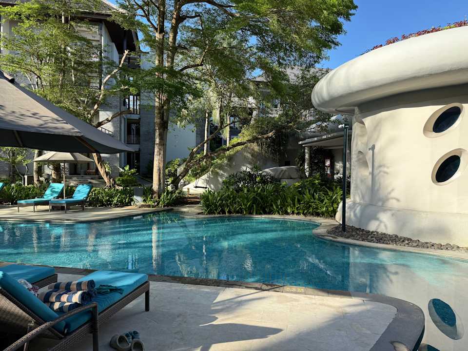 Pool Courtyard by Marriott Bali Nusa Dua