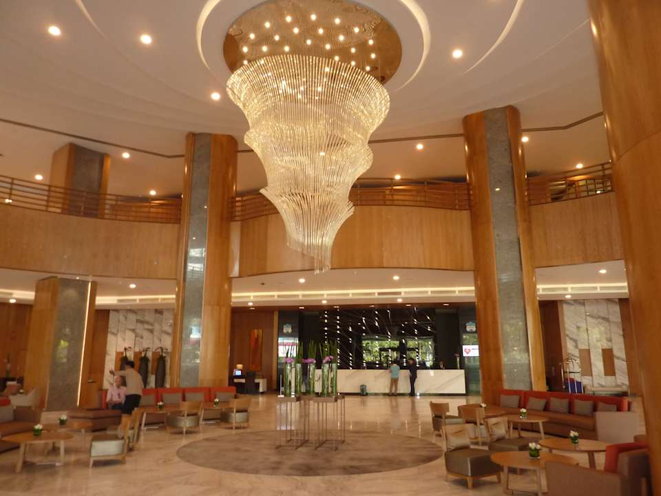 Lobby Melia Yangon