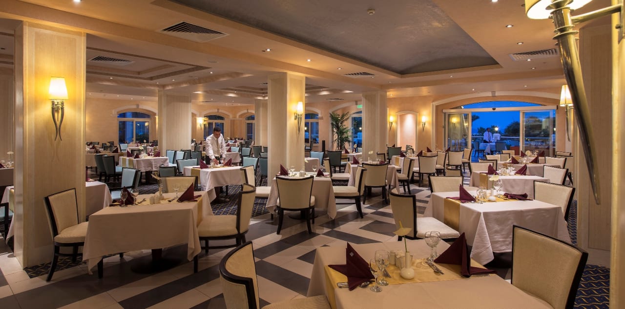 Restaurant Premier Le Reve Hotel & Spa
