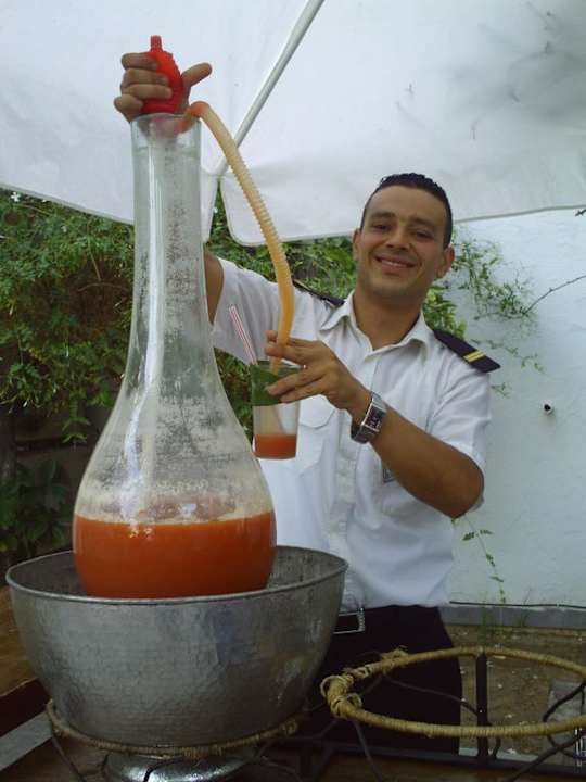 Jeden Tag verschiedene Cocktails The Orangers Beach Resort and Bungalows