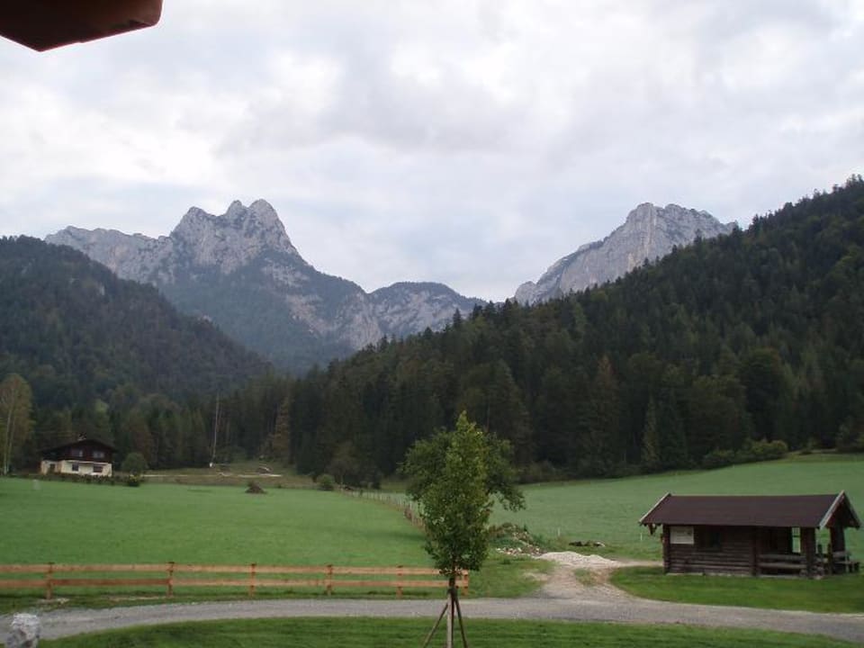 Blick vom Balkon Hotel Vitaloase zu den drei Brüdern