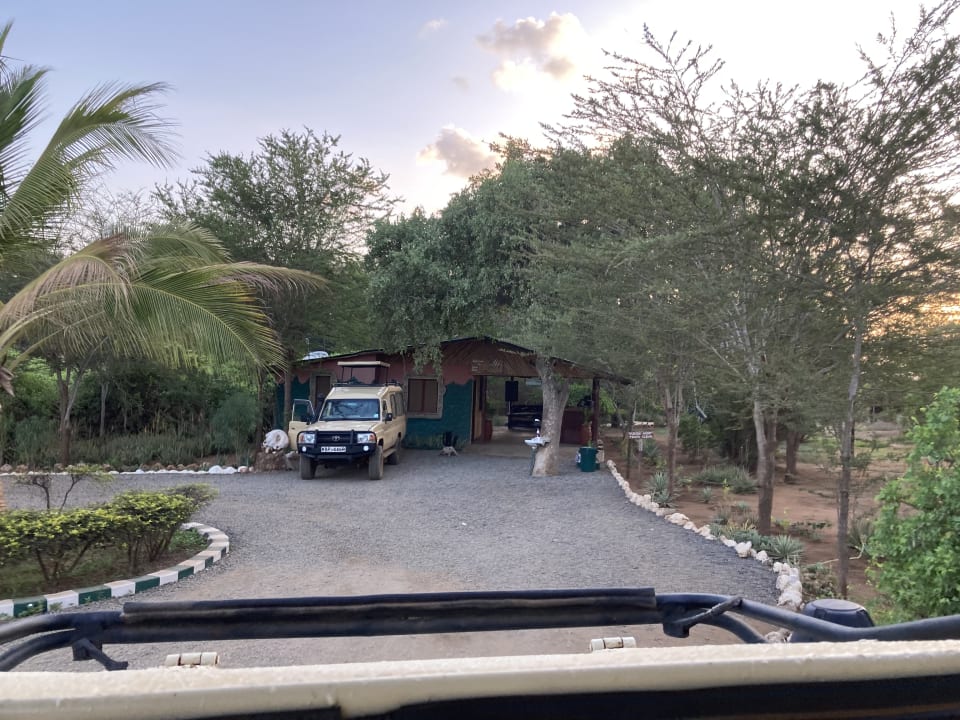 Sonstiges Sentrim Tsavo Lodge