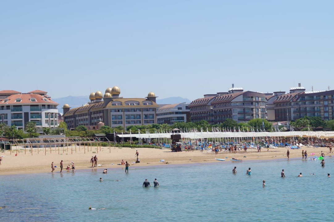 Hotel vom Hafen aus Aydinbey Kings Palace & Spa