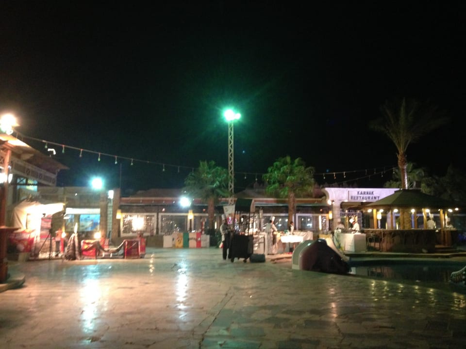 Vorm Abendessen Mirage Bay Resort & Aqua Park