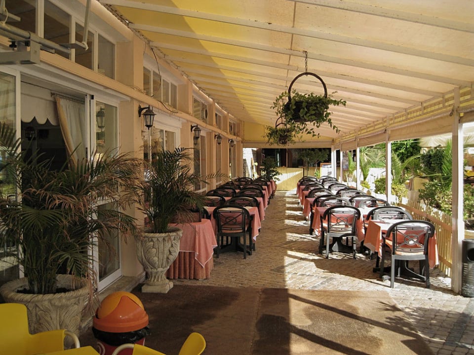 Restaurant Hotel Sol e Mar Adults Only