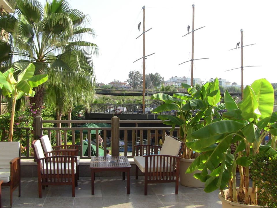 Außenterrasse Can Garden Resort