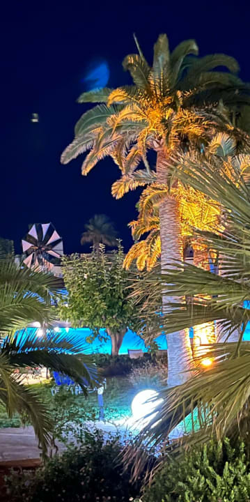 Gartenanlage Anissa Beach & Village