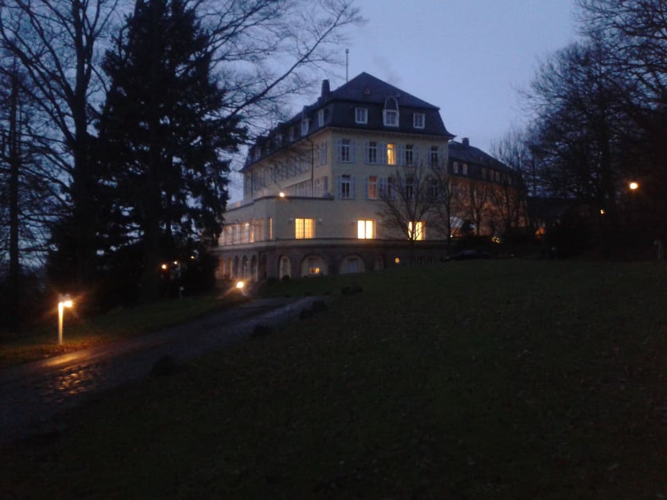 Außenansicht Steigenberger Icon Grandhotel Petersberg