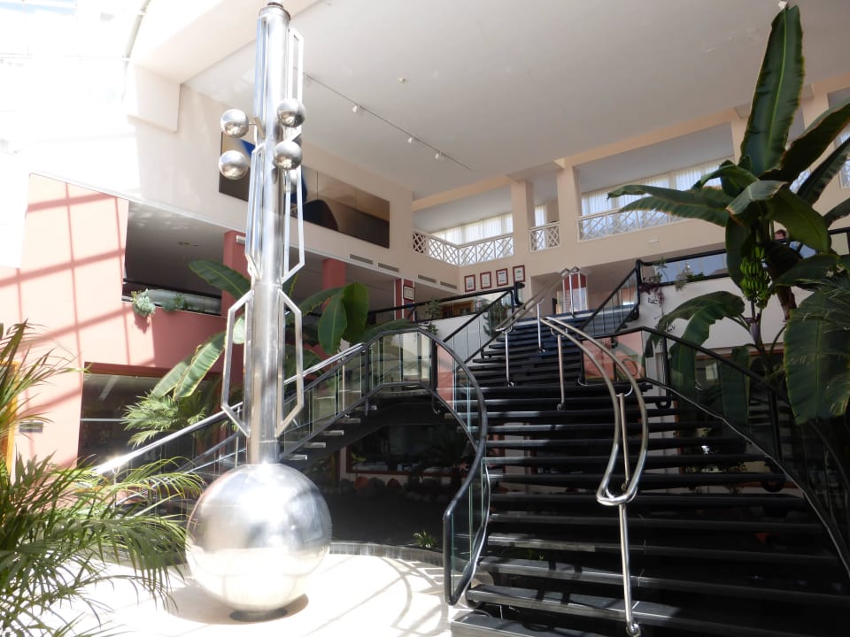 Vom Speisesaal zur Lobby Hipotels La Geria