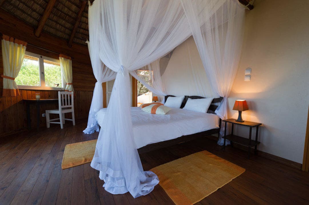 Intérieur du bungalow Eco-Lodge Dunes De Dovela