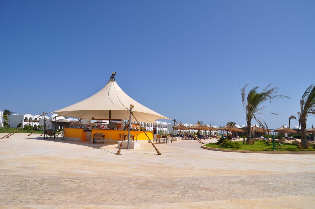 Poolbar Hotel Gorgonia Beach Resort