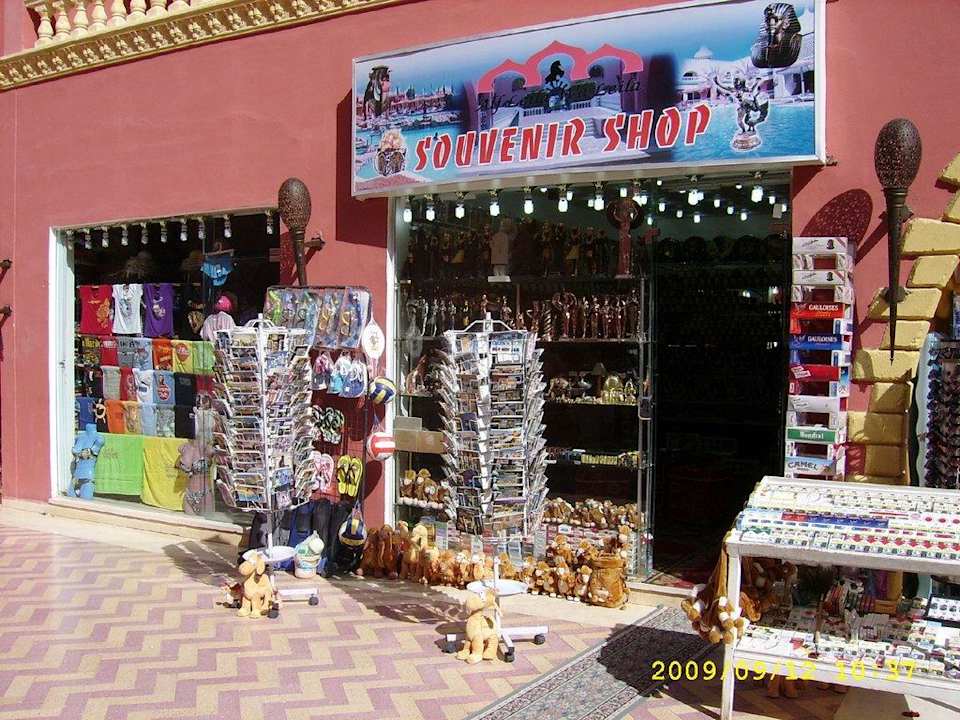 Bazaar Pickalbatros Alf Leila Wa Leila Resort - Neverland Hurghada