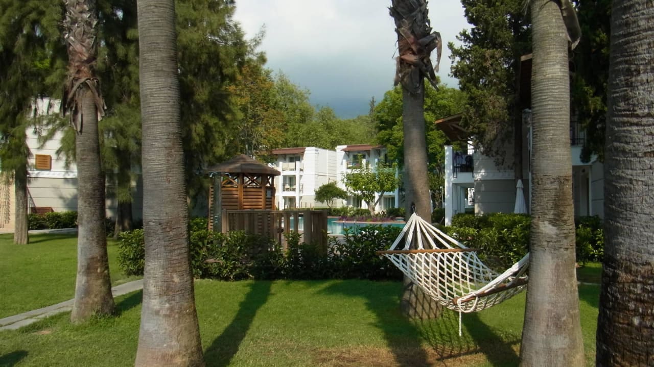 Einzelne Hängematten sind überall zu finden Sherwood Exclusive Kemer