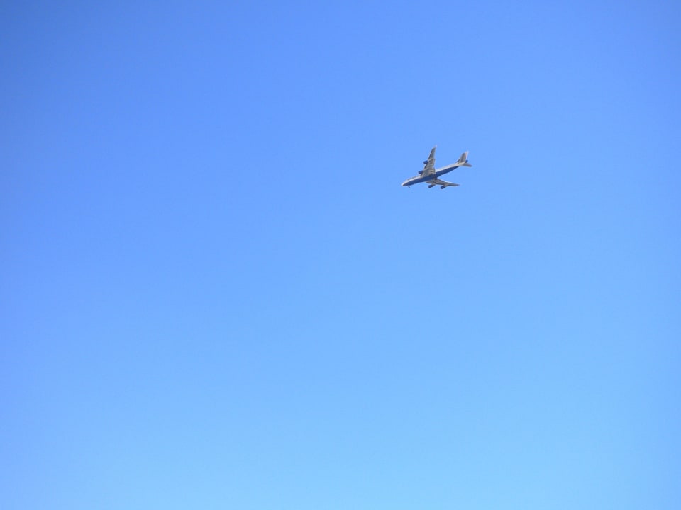 Ab und an ein Flugzeug Ghazala Gardens