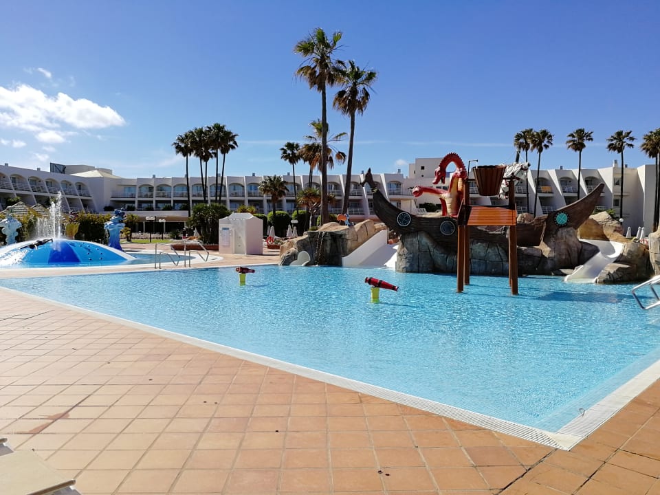 Spaßpool Iberostar Waves Royal Andalus