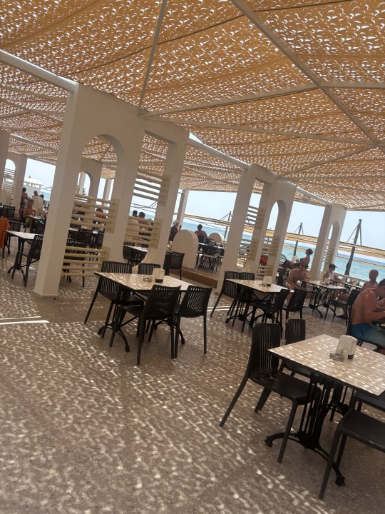 Strand Side Mare Resort & Spa