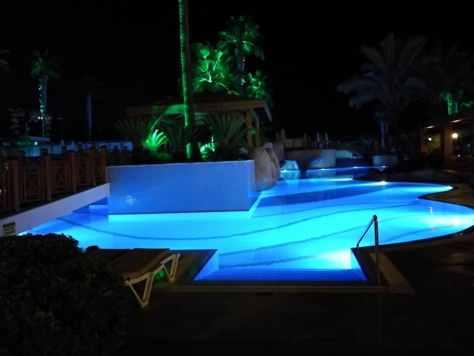 Pool Fame Residence Lara & Spa