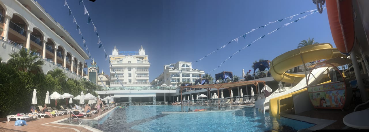 Außenansicht Dream World Resort & Spa