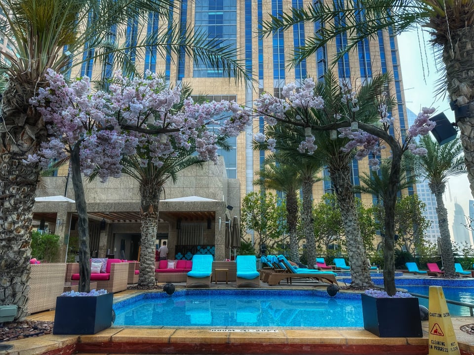 Pool Shangri-La Hotel Dubai