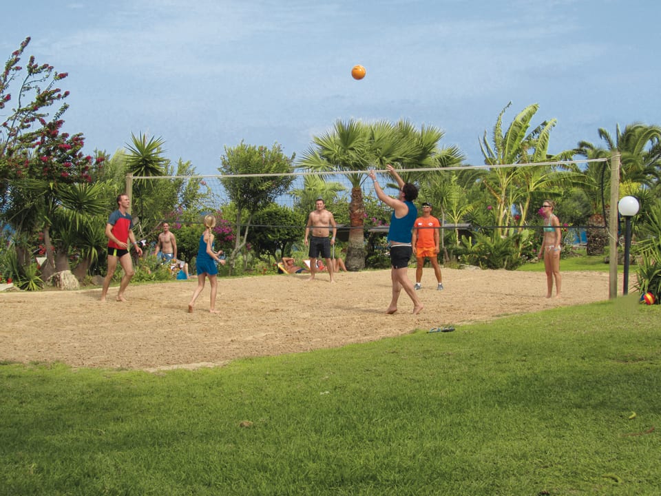 Beach volley Crystal Springs Beach Hotel