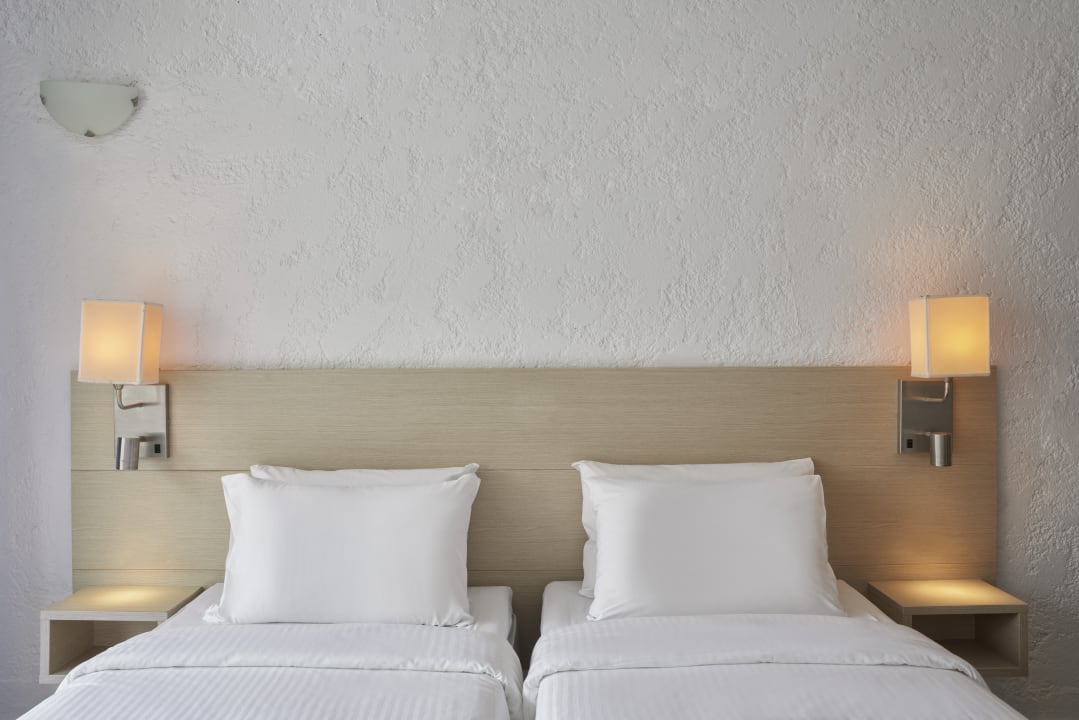 Zimmer The Apartments by Esperia