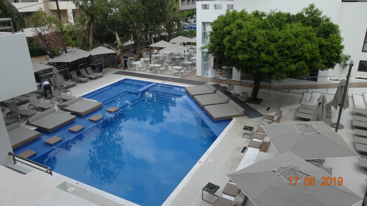 Pool Atrium Ambiance Hotel