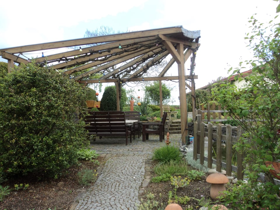 Außenansicht Gästehaus & Weingut Artur und Beate Korz