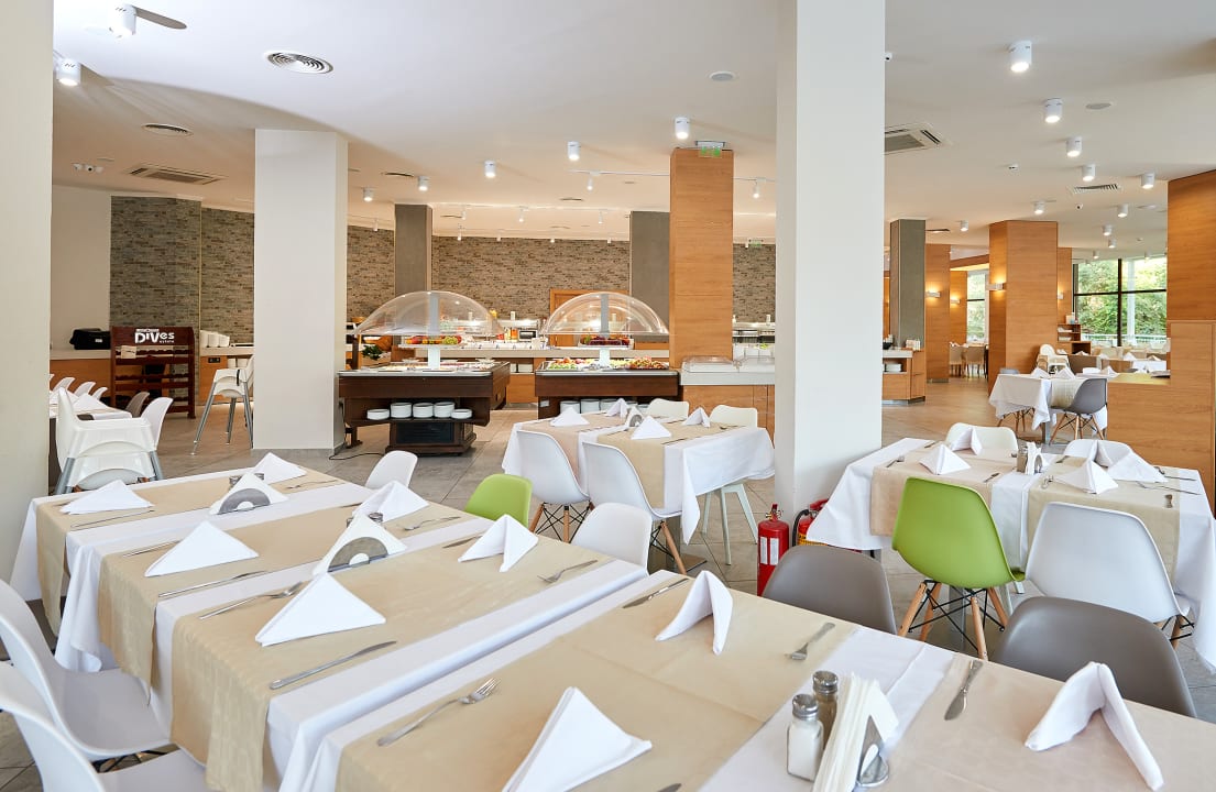 Gastro Hotel Laguna Park & Aqua Club