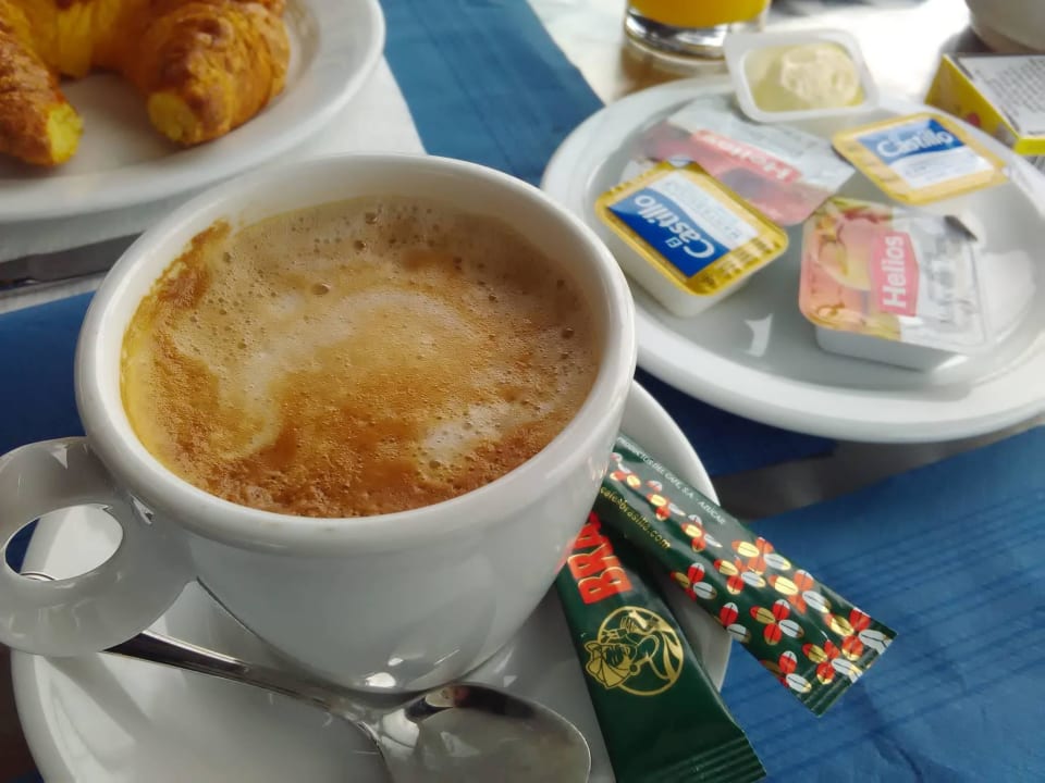 Breakfast Aparthotel Solifemar