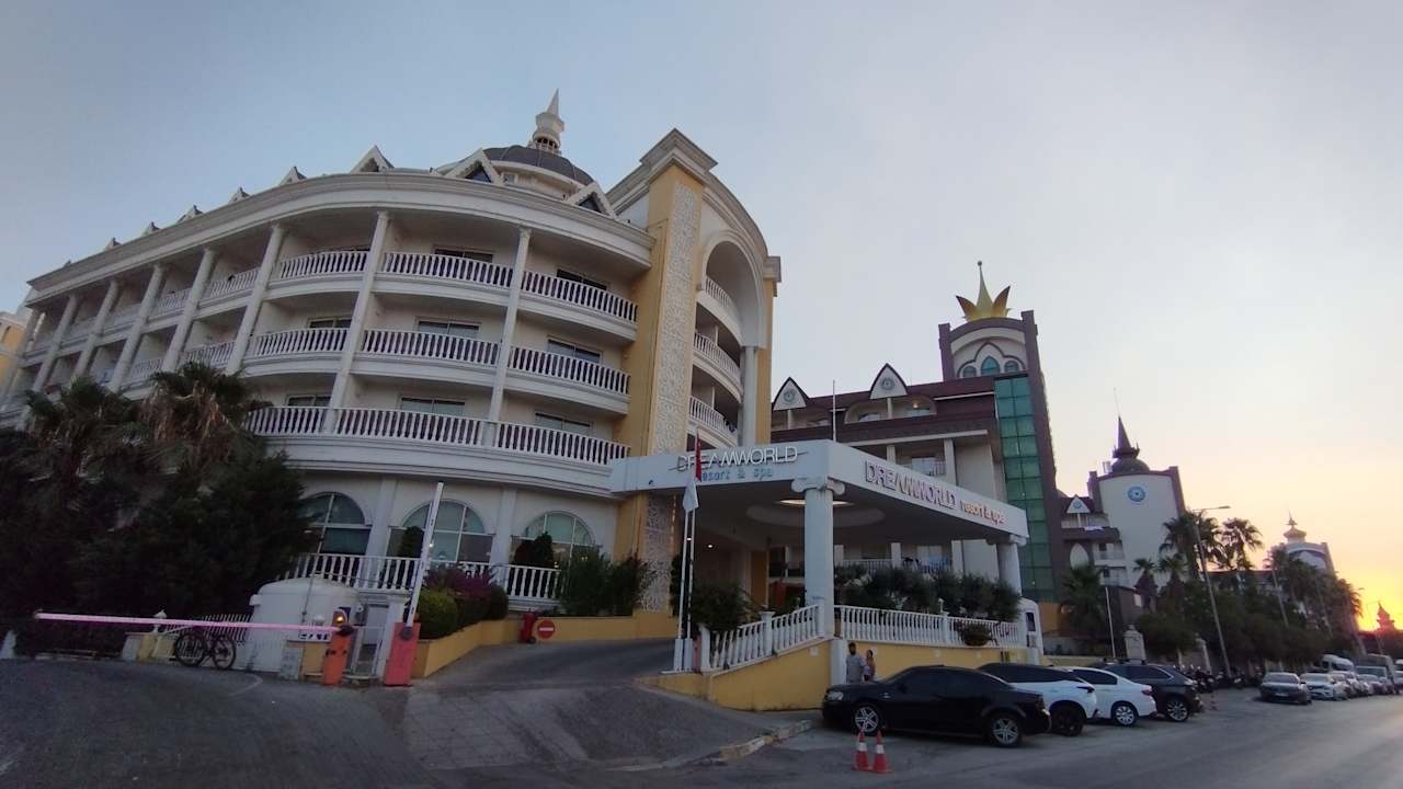 Außenansicht Dream World Resort & Spa