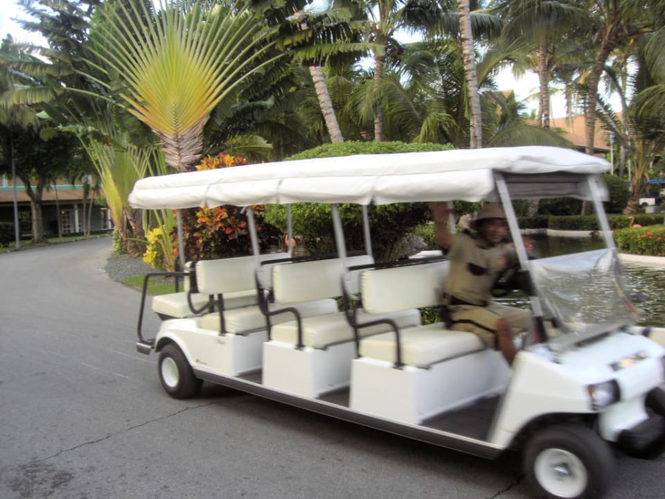 Beförderungsmittel Hotel Grand Palladium Palace Resort, Spa & Casino